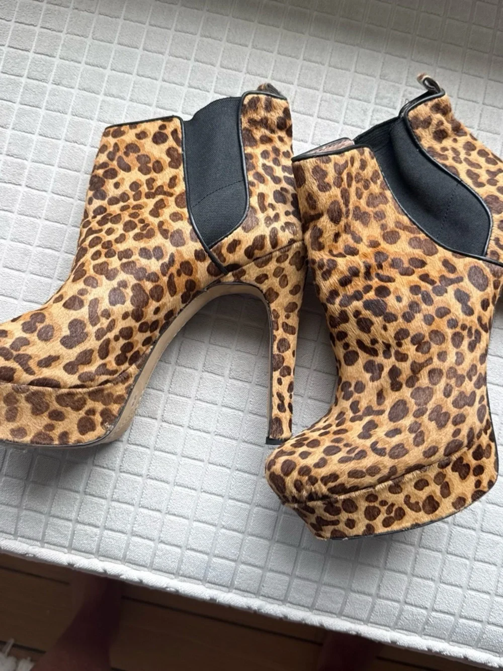 Vince Camuto Leopard Platform Ankle Boots in Brown/Tan